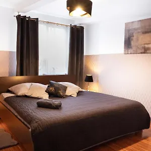 Clicktheflat Piekna Center Варшава